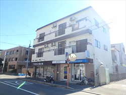 ロイヤル北口マンション<br/>（西宮市深津町）